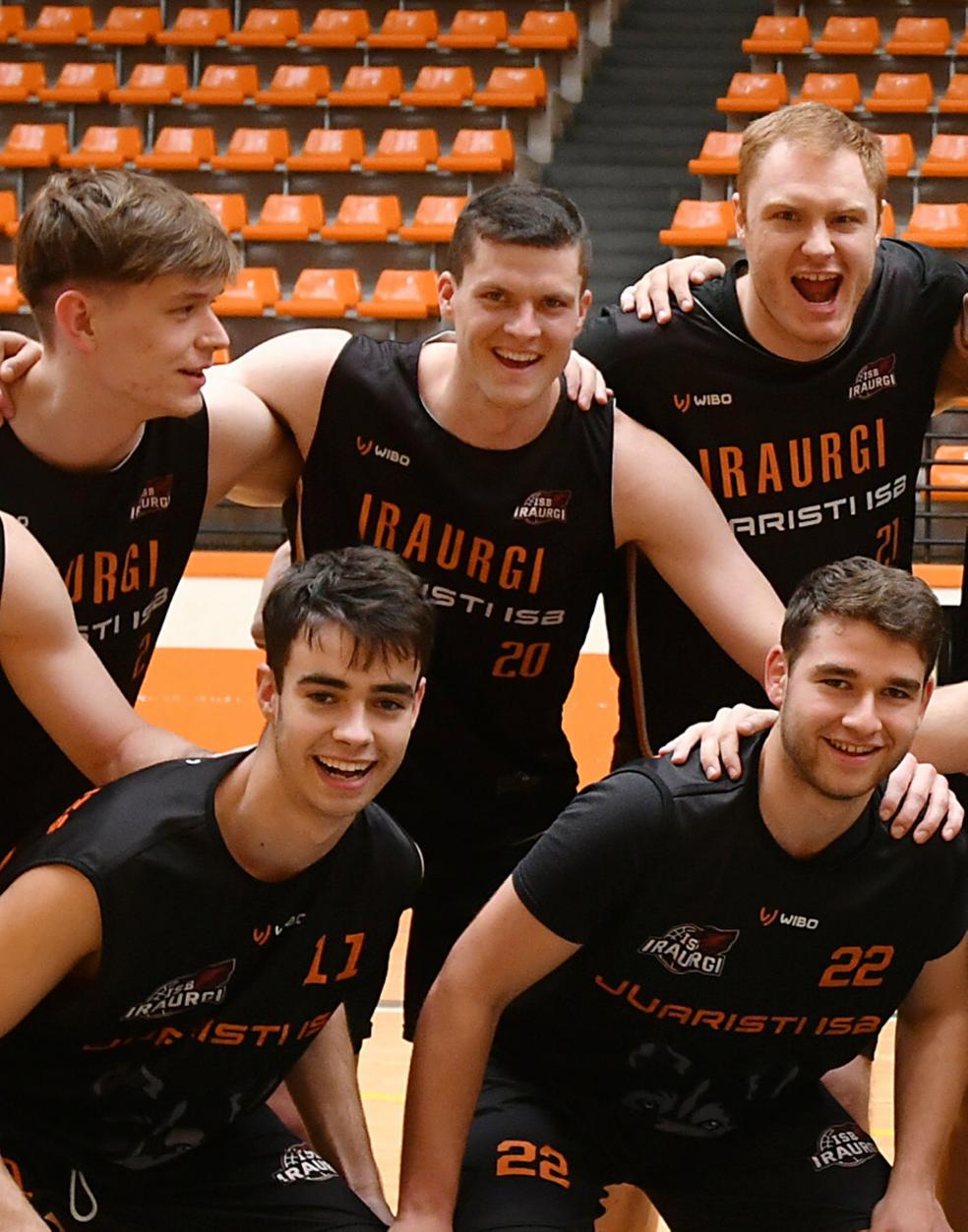 Buckingham, arriba en el centro. 