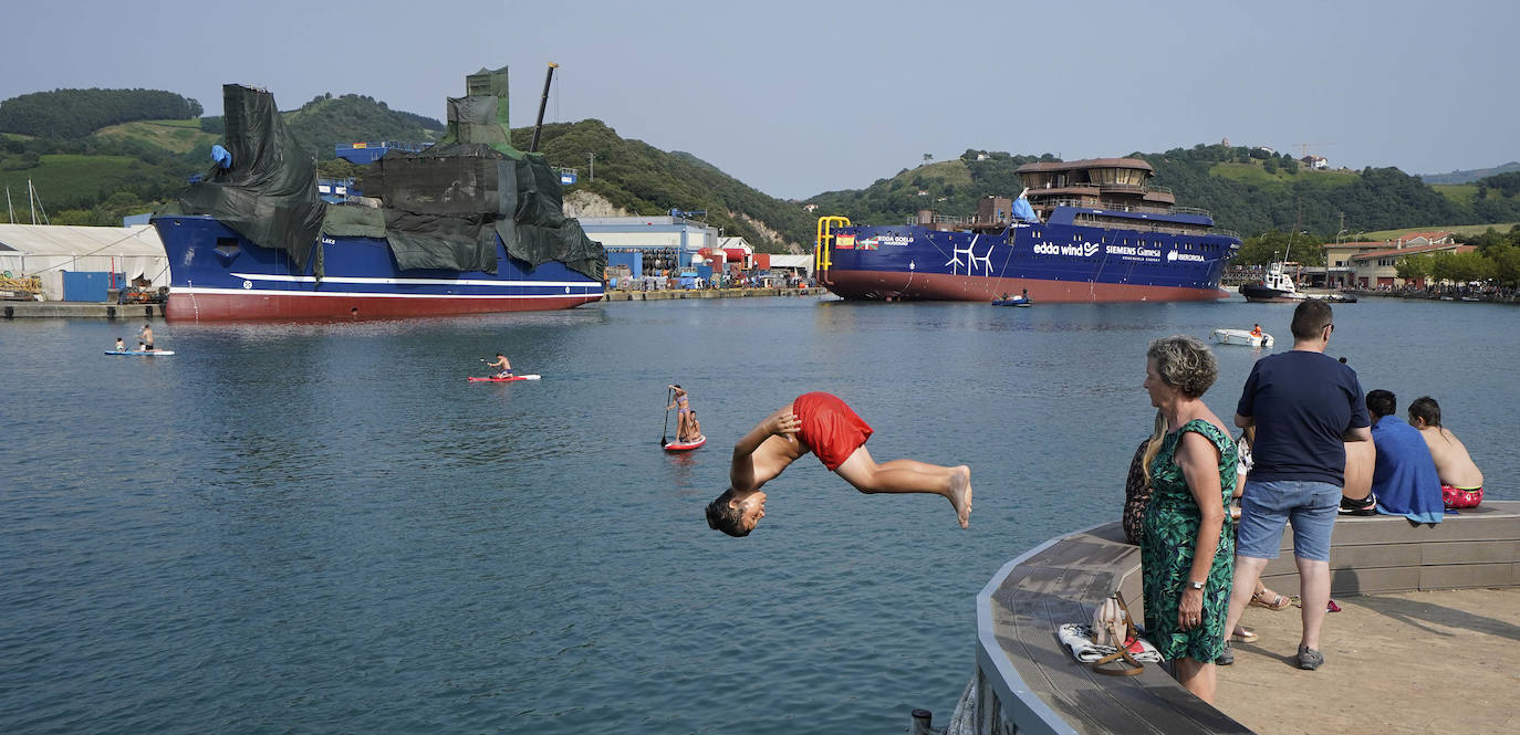 Fotos: Astilleros Balenciaga echa al agua al &#039;Edda Goelo&#039;