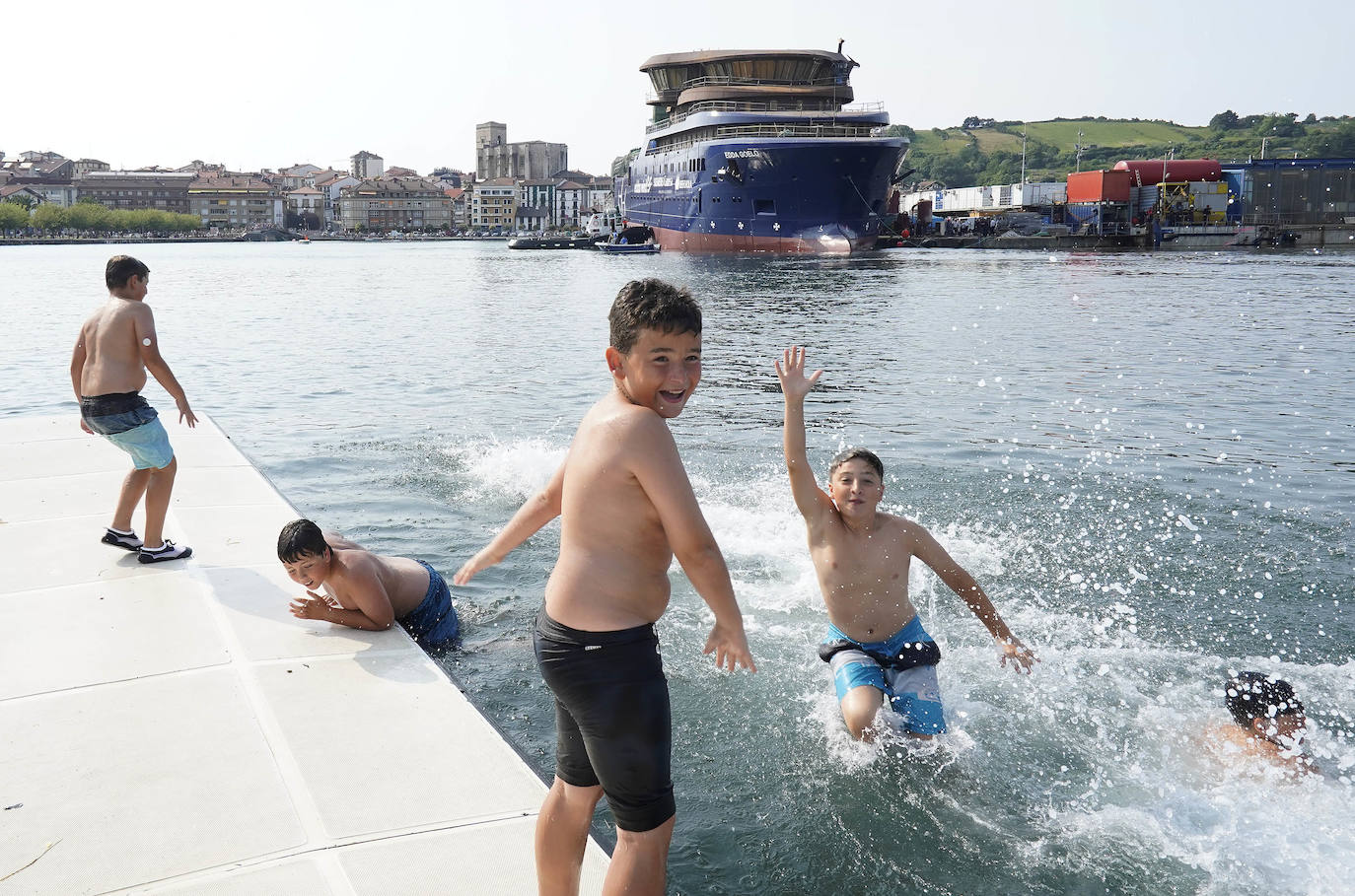 Fotos: Astilleros Balenciaga echa al agua al &#039;Edda Goelo&#039;
