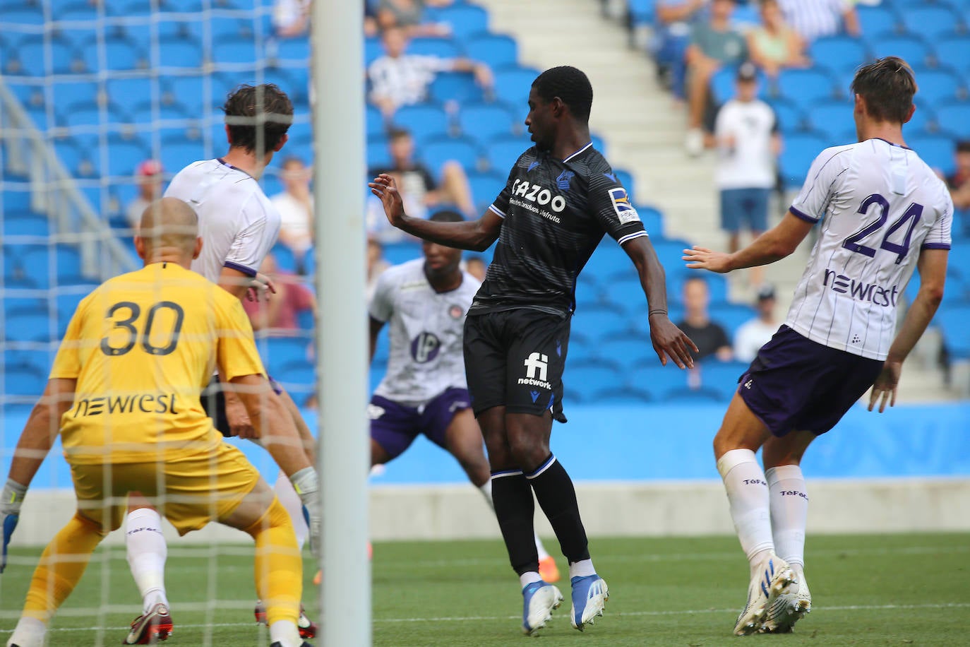 Fotos: Las imágenes del Real Sociedad - Toulouse