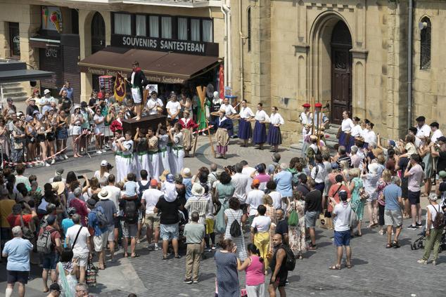 Fotos: La procesión de la Virgen del Carmen regresa tres años después