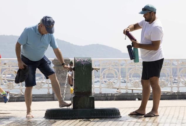 Fotos: Gipuzkoa activará mañana la alarma roja por temperaturas de más de 40 grados en el interior