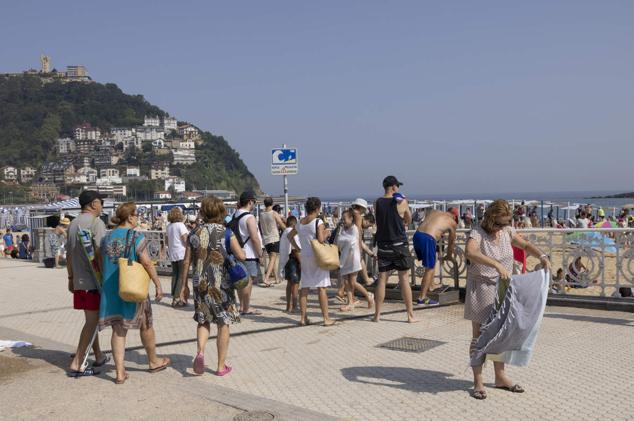 Fotos: Gipuzkoa activará mañana la alarma roja por temperaturas de más de 40 grados en el interior