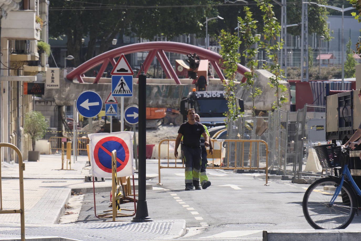 Fotos: Las obras de Iztueta entran en su última fase para terminar la primera quincena de agosto