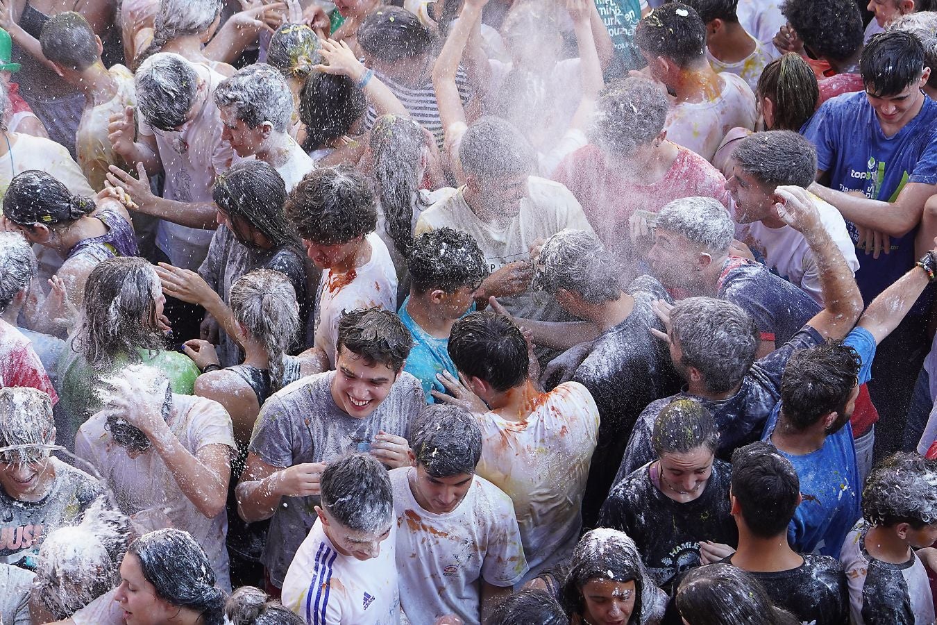 Fotos: Errenteria estalla de júbilo con el comienzo de las Madalenas