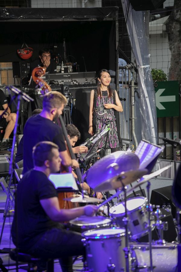 Fotos: La Musikene Summer Big Band y Miho Hazama