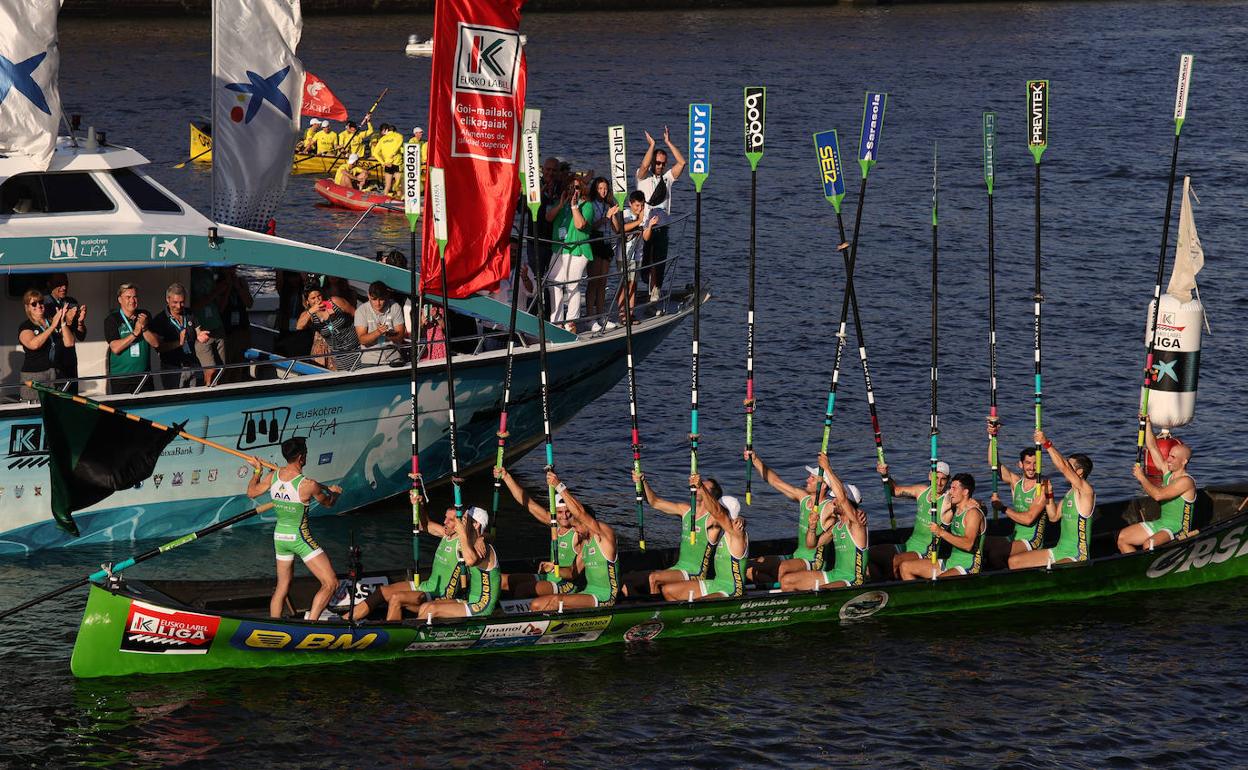 Hondarribia superó a Urdaibai por apenas 70 centésimas para ganar su segunda bandera. 