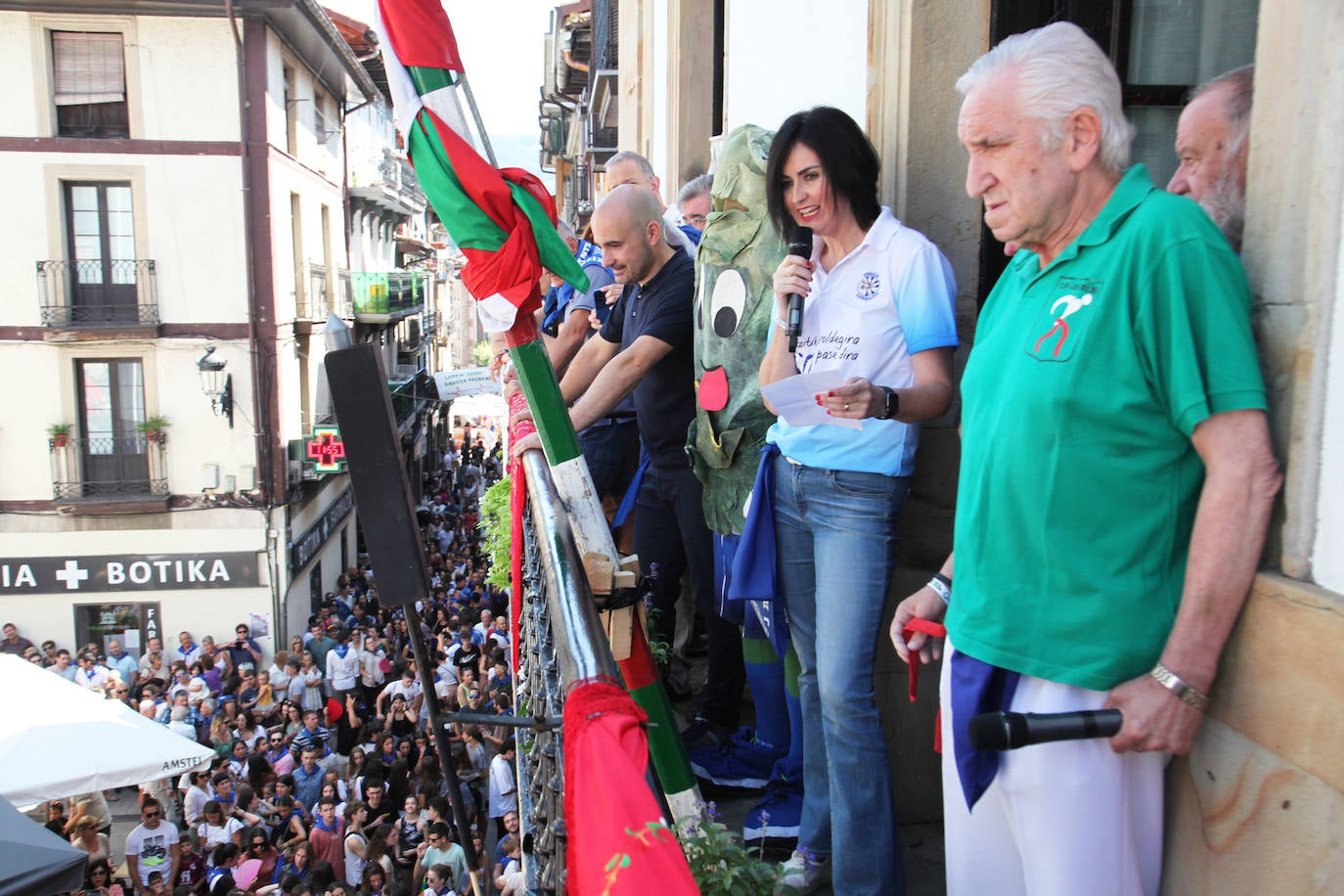 Fotos: El chupinazo de Santa Ana en imágenes