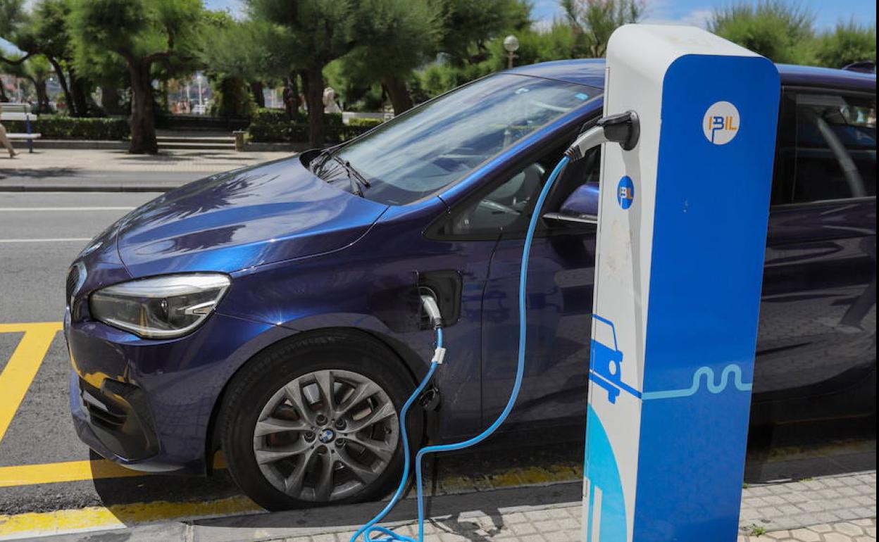 Euskadi acelera en su plan para electrificar el transporte