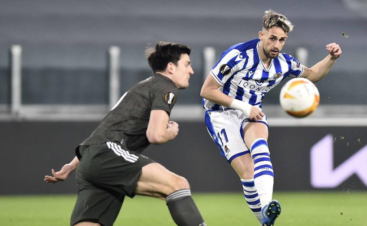 Adnan Januzaj entrena en solitario hasta encontrar equipo