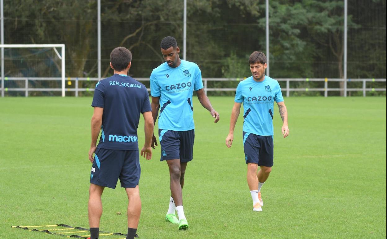 Isak y Silva no se han ejercitado junto al resto de sus compañeros.