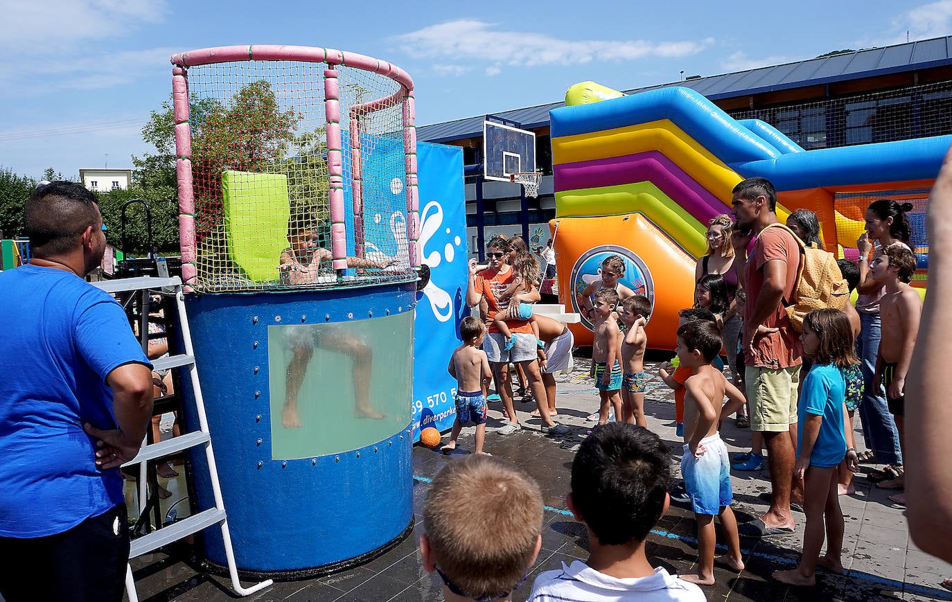 Fotos: Ekitaldiz jositako Xanistebanetako egun handia