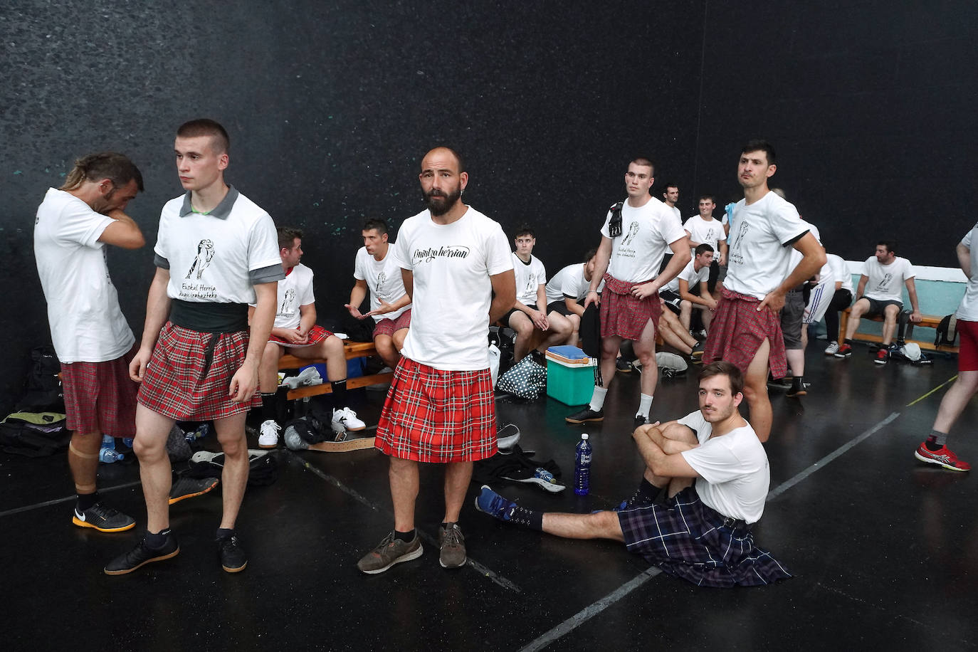 Fotos: Ekitaldiz jositako Xanistebanetako egun handia