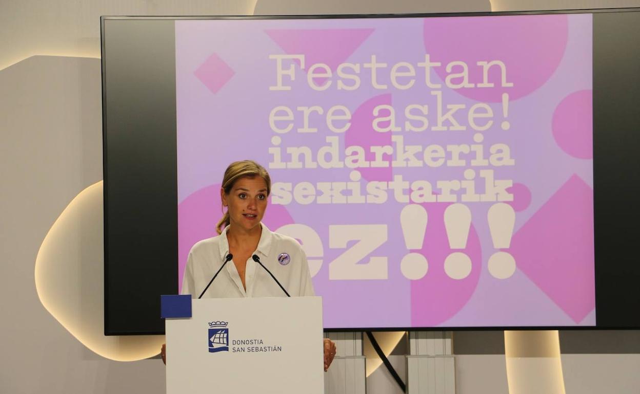La concejala de Igualdad, Ane Oyarbide, este miércoles en el Ayuntamiento. 
