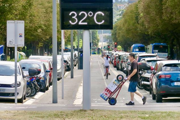 Fotos: Una galernilla aliviará por la tarde el ambiente en la costa tras una noche tropical