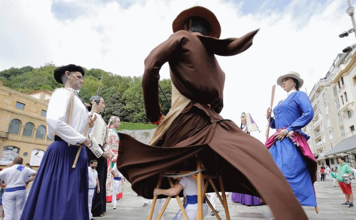 Los gigantes dirán hoy adiós a la Semana Grande de San Sebastián 2022. 