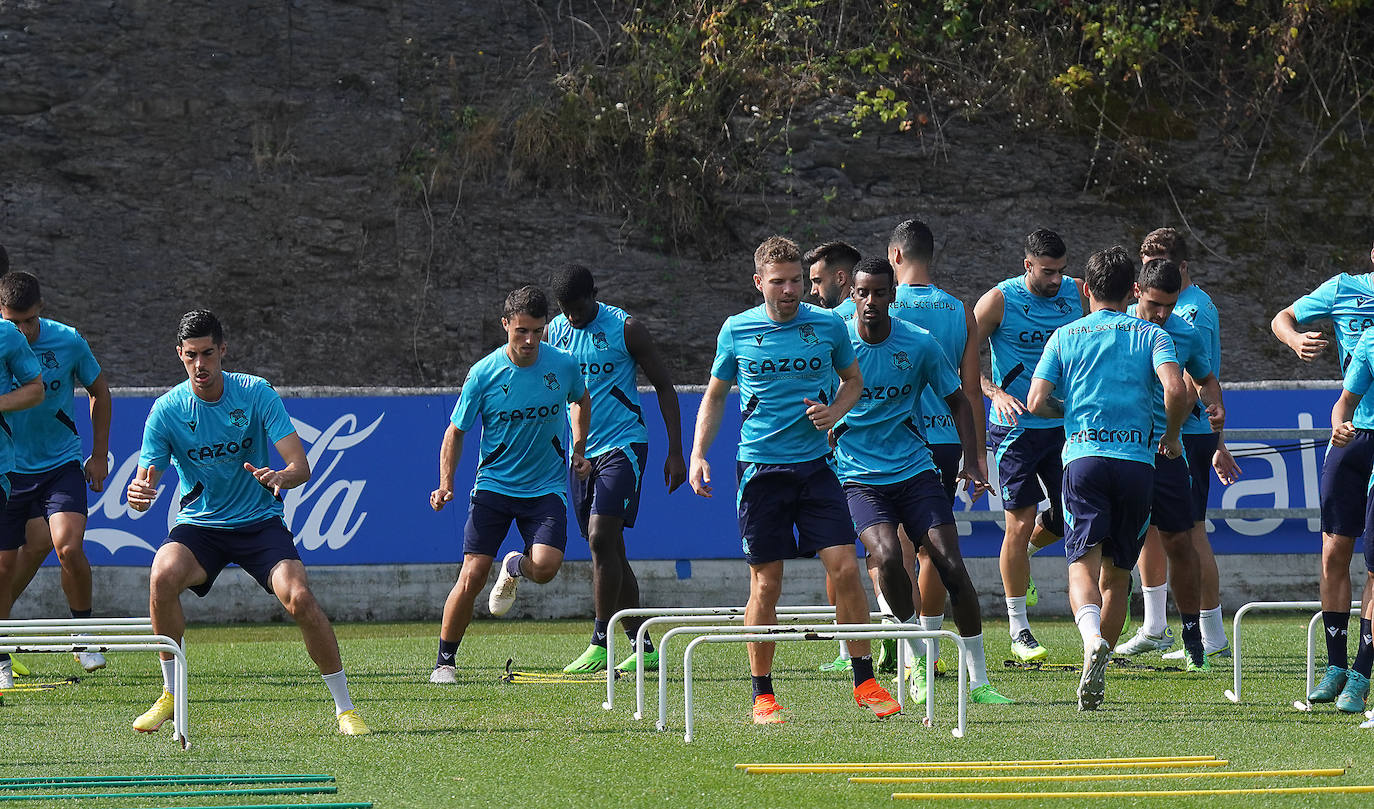 Fotos: Así ha ido el penúltimo entrenamiento antes del debut