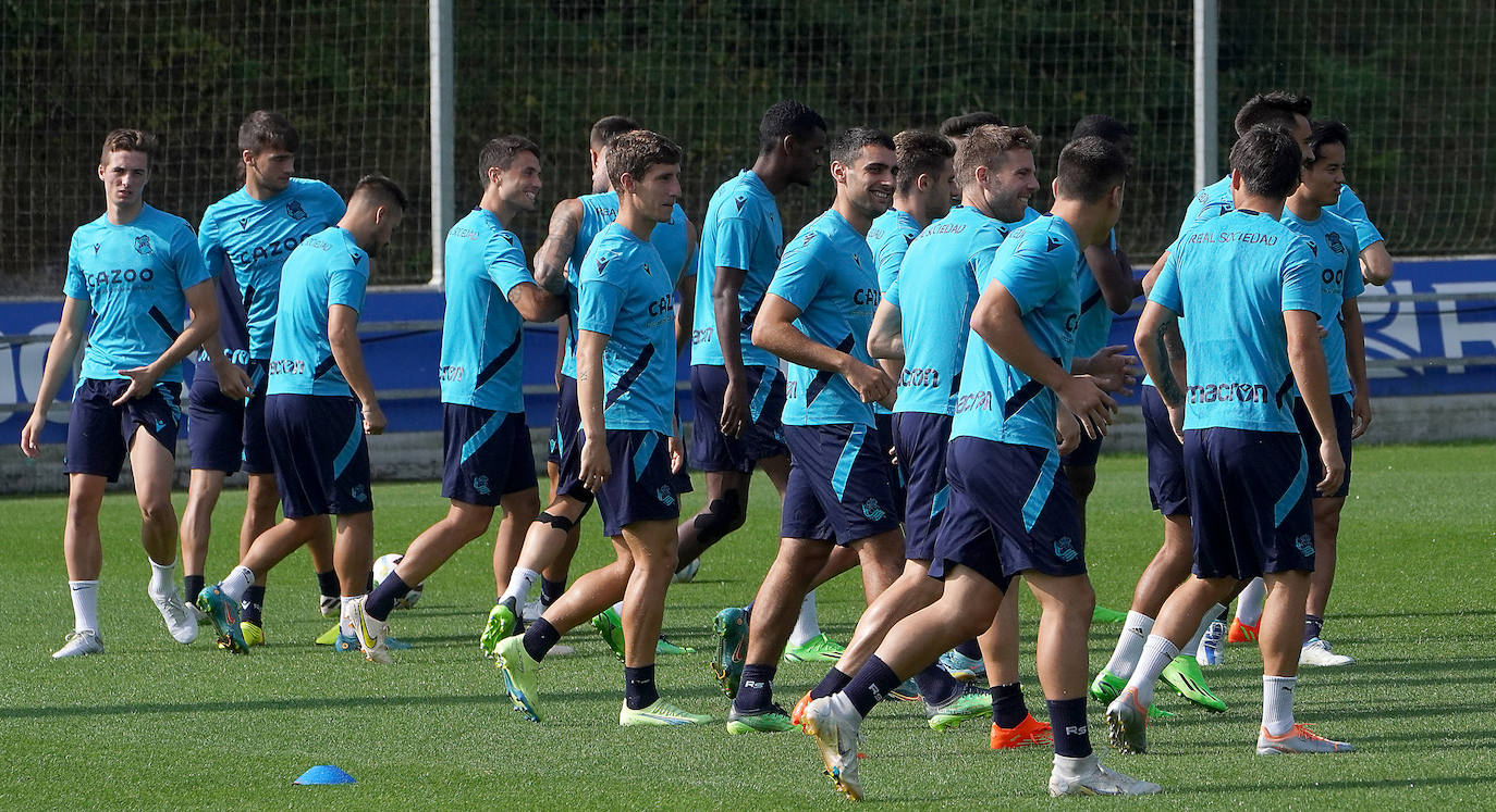 Fotos: Así ha ido el penúltimo entrenamiento antes del debut