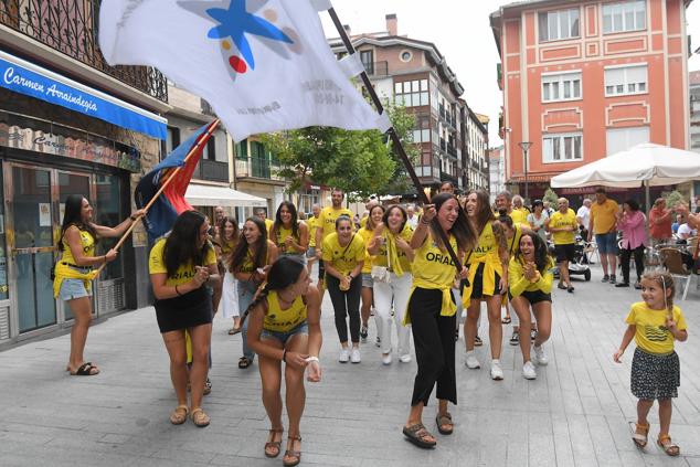 Fotos: Orio celebra el título arropada por su gente