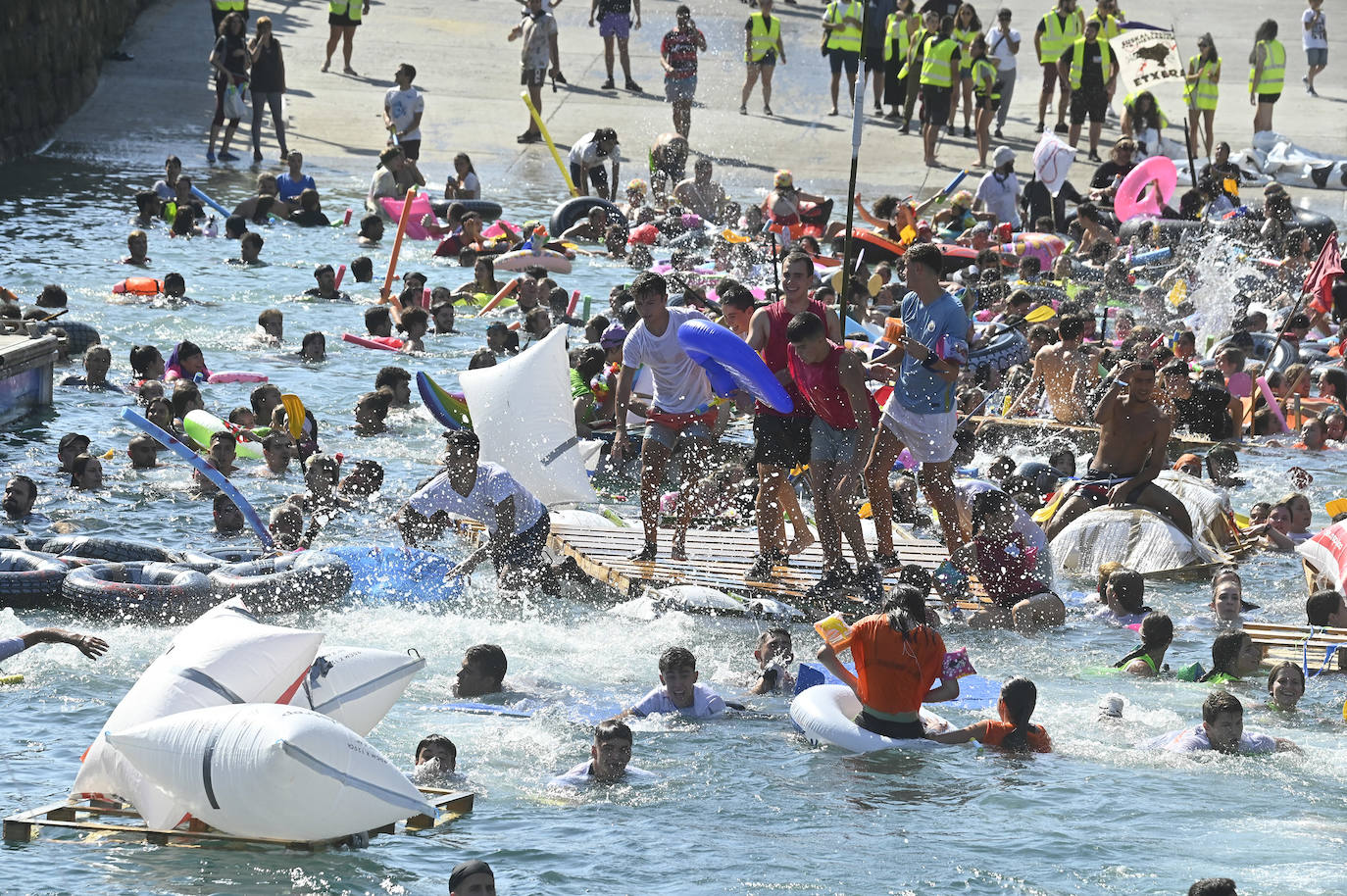 Fotos: ¿Has participado en el abordaje? Búscate en las fotos