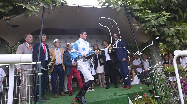 Fotos: &#039;Il Decamerone&#039; triunfa en la Copa de Oro