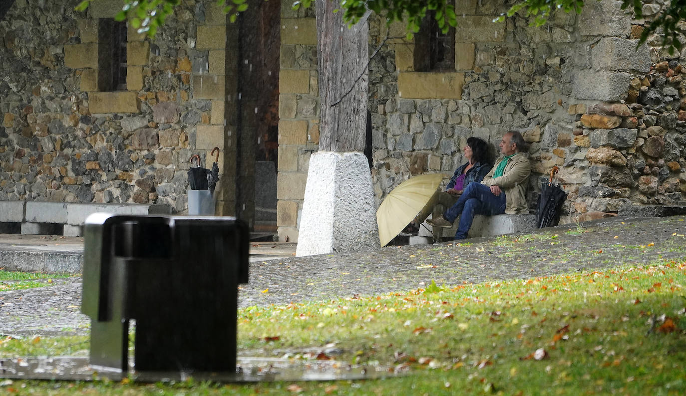 Fotos: Éxito de visitantes en Chillida Leku en vísperas de un aniversario muy especial