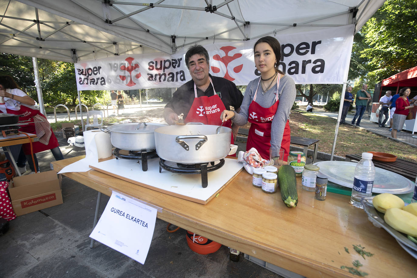 Fotos: Las imágenes del concurso de menestra de cordero