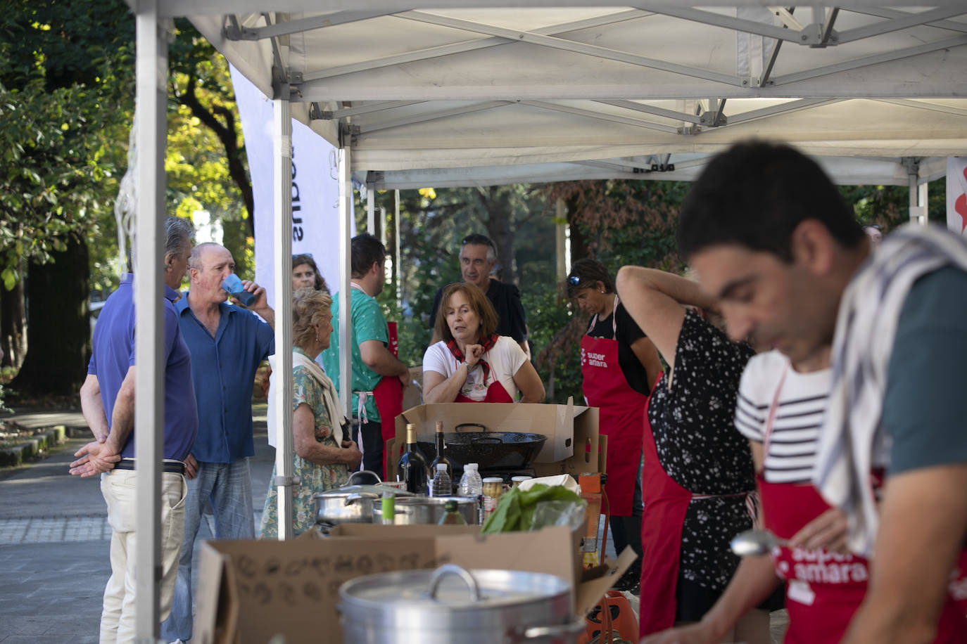 Fotos: Las imágenes del concurso de menestra de cordero