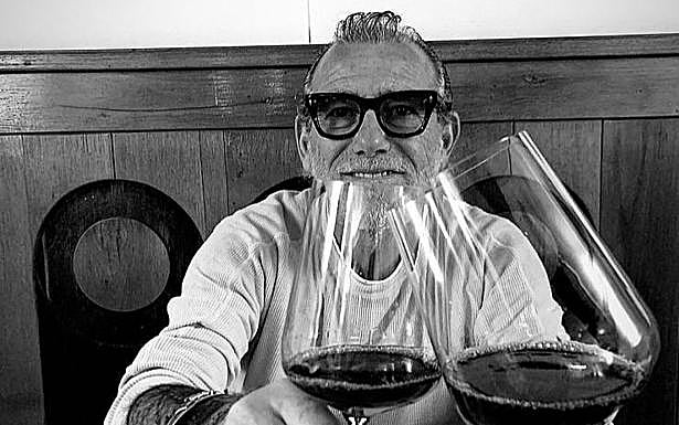 Imagen principal - El italiano experto en moda ha disfrutado de la calidad gastronómica de San Sebastián