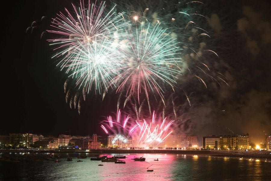 Fotos: Vulcano cierra la Semana Grande donostiarra