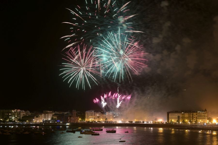Fotos: Vulcano cierra la Semana Grande donostiarra