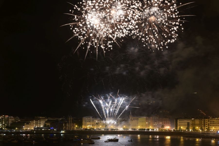 Fotos: Vulcano cierra la Semana Grande donostiarra