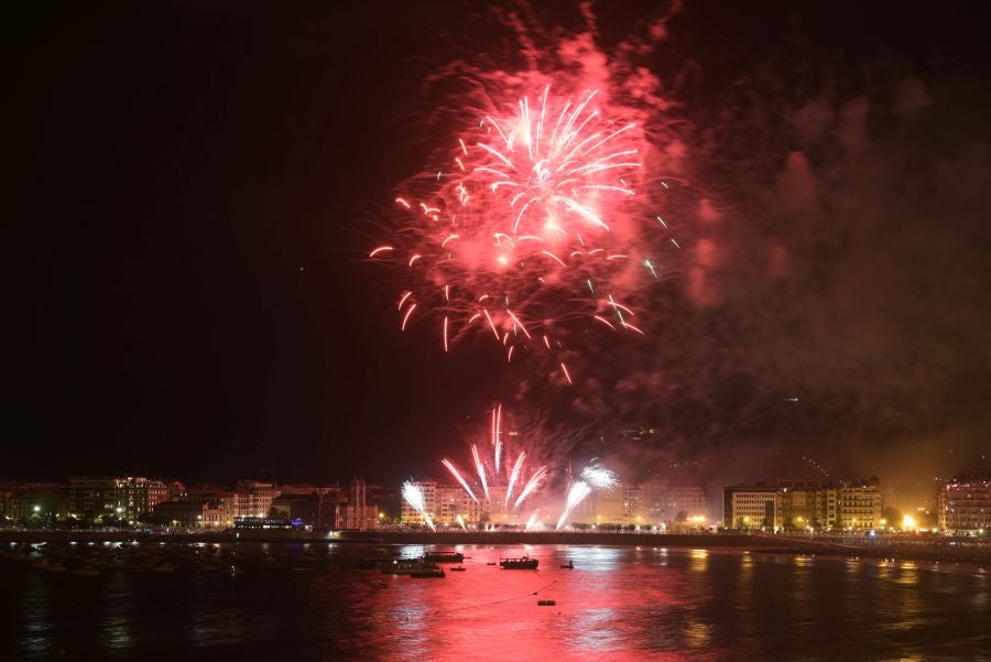 Fotos: Vulcano cierra la Semana Grande donostiarra