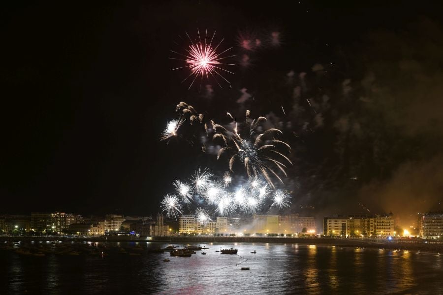 Fotos: Vulcano cierra la Semana Grande donostiarra