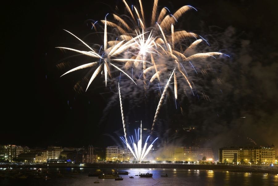 Fotos: Vulcano cierra la Semana Grande donostiarra