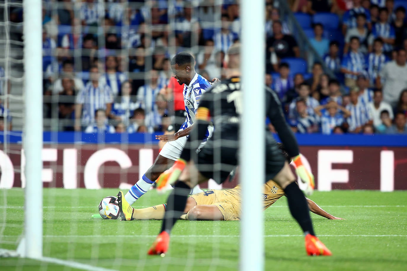 Fotos: Las imágenes del Real Sociedad - F.C. Barcelona