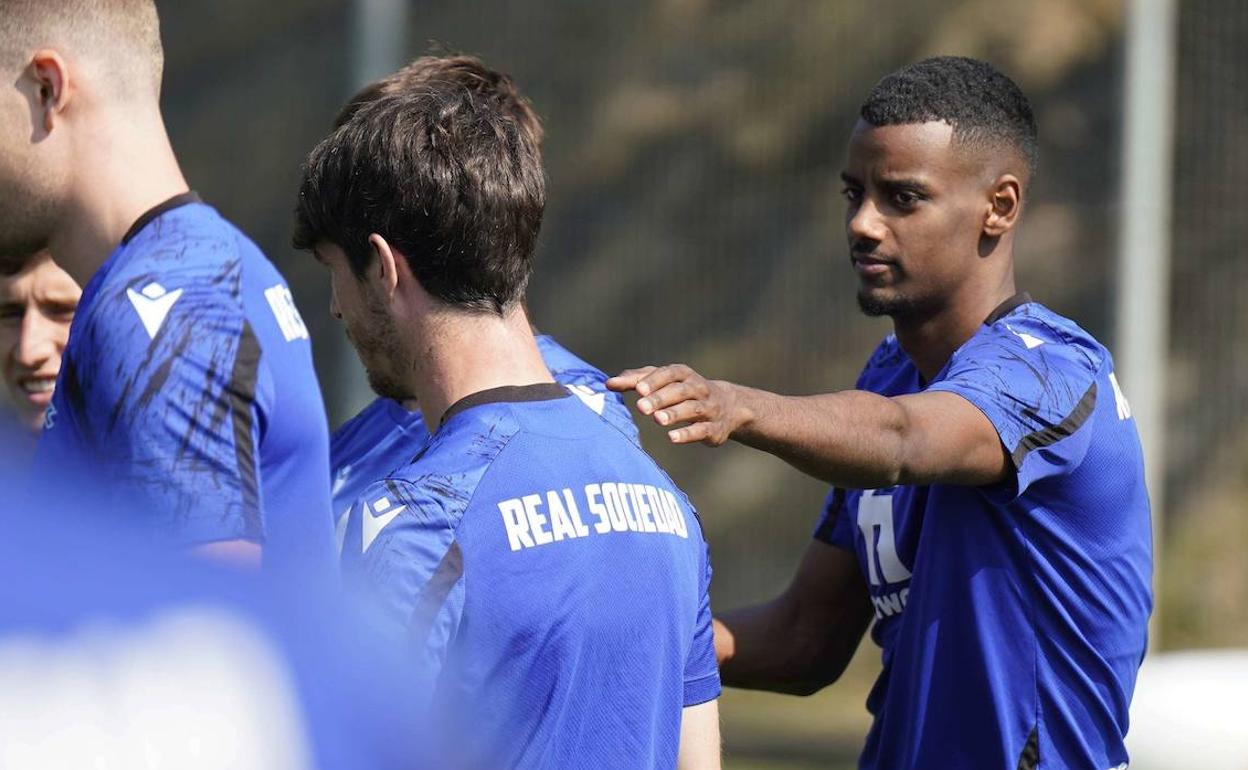 Isak, en un entrenamiento de la Real Sociedad en Zubieta. 