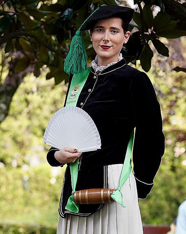 Aiora Simó, en la presentación de cantineras de la tamborrada de Alaberga. 