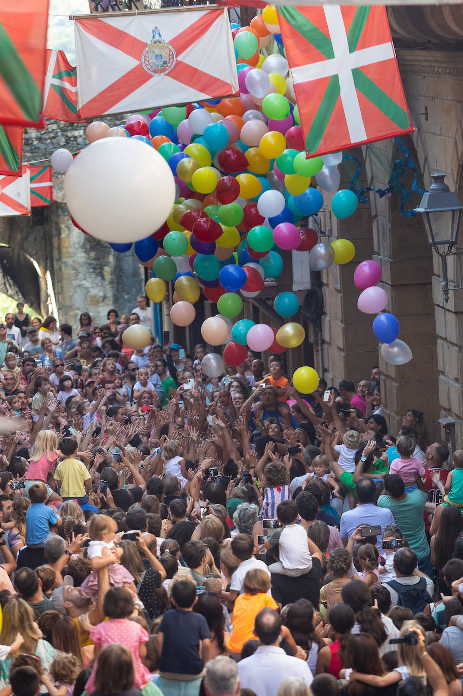 Fotos: Hondarribia ya está en fiestas