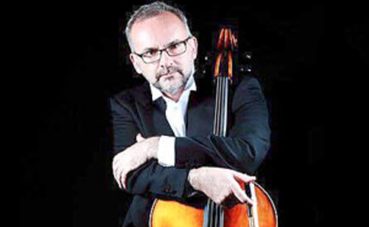 El chelista Angel Luis Quintana tocará un guadagnini de 1.800. 