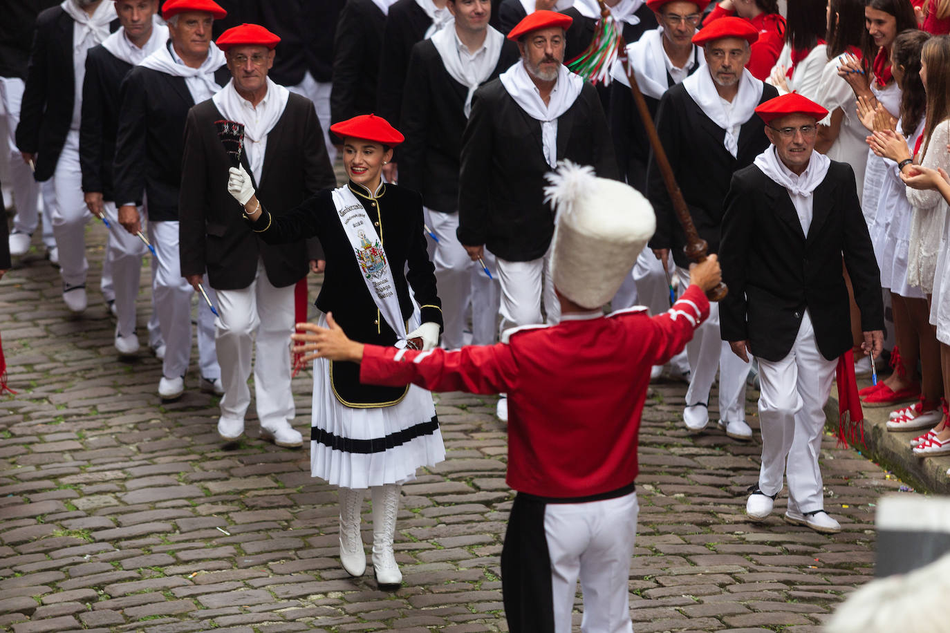 Fotos: Las mejores imágenes del Alarde tradicional