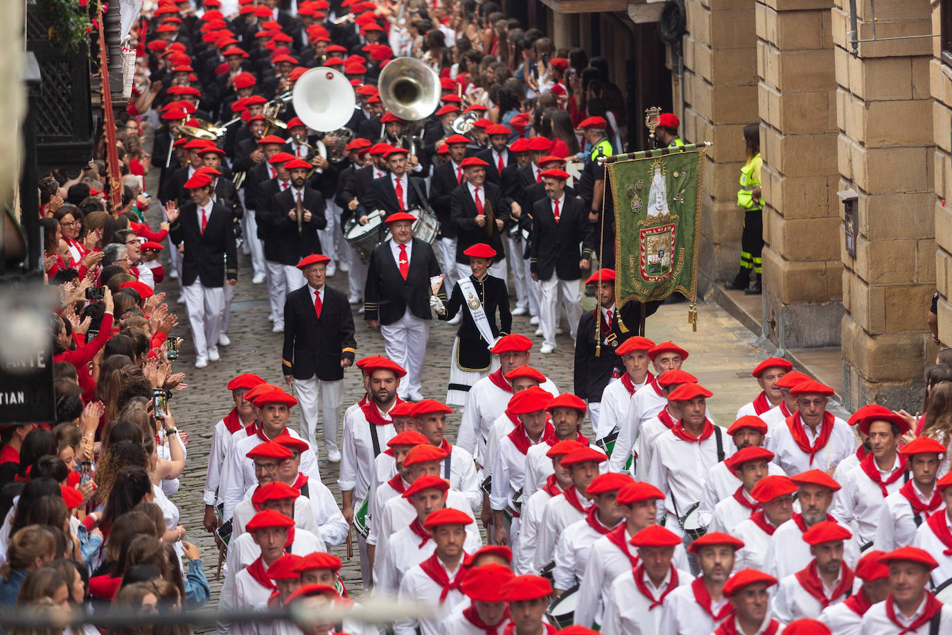 Fotos: Las mejores imágenes del Alarde tradicional