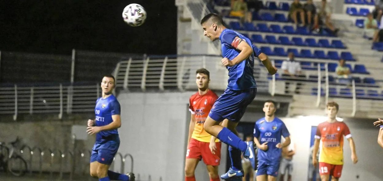 Tolosa: El Jovencísimo Tolosa CF De Honor Regional Inicia La Liga Para ...