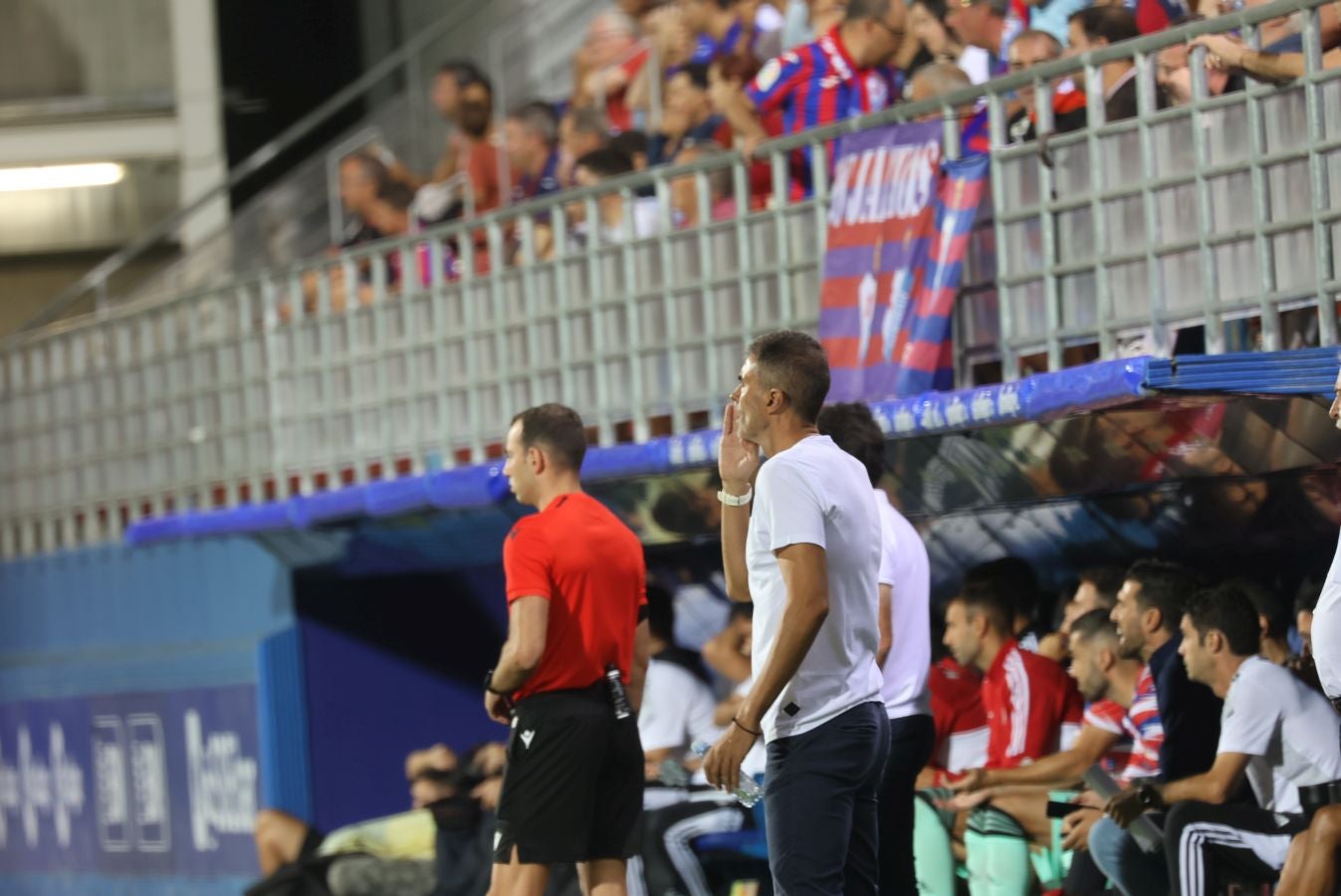 Fotos: Goleada del Eibar al Granada