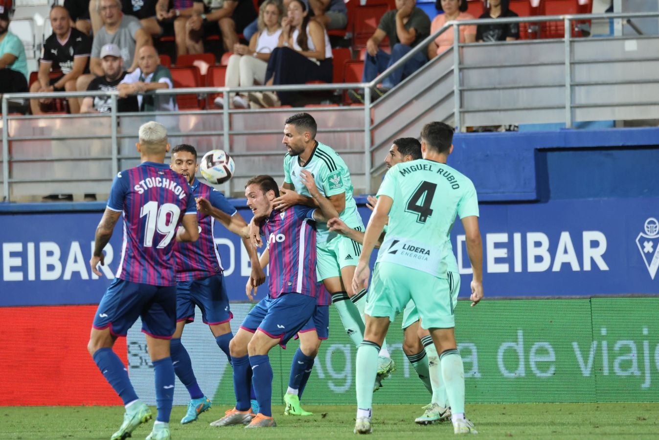 Fotos: Goleada del Eibar al Granada