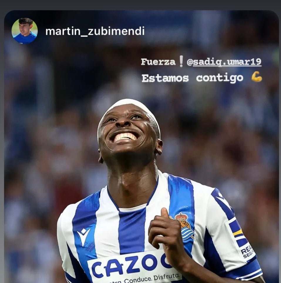 Fotos: La plantilla de la Real Sociedad se vuelca con Sadiq