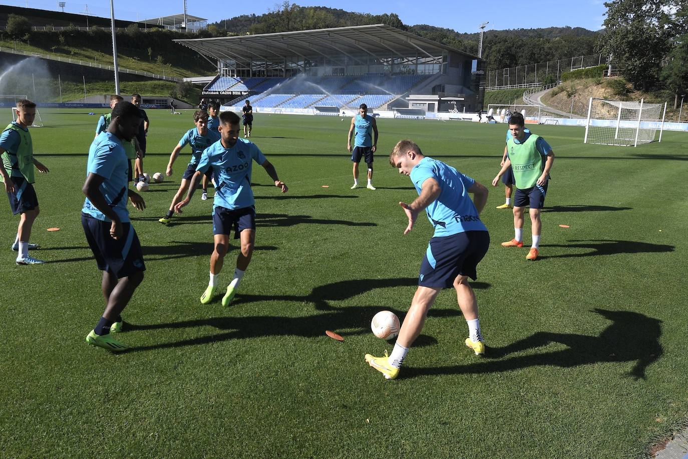Fotos: La Real Sociedad, preparada para dedicarle la victoria a Sadiq
