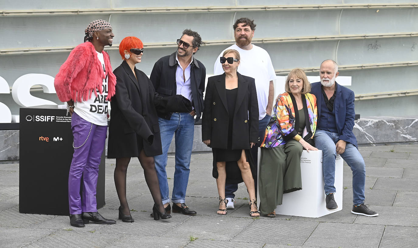 Fotos: Los famosos que pasan hoy por el Festival de Cine de San Sebastián