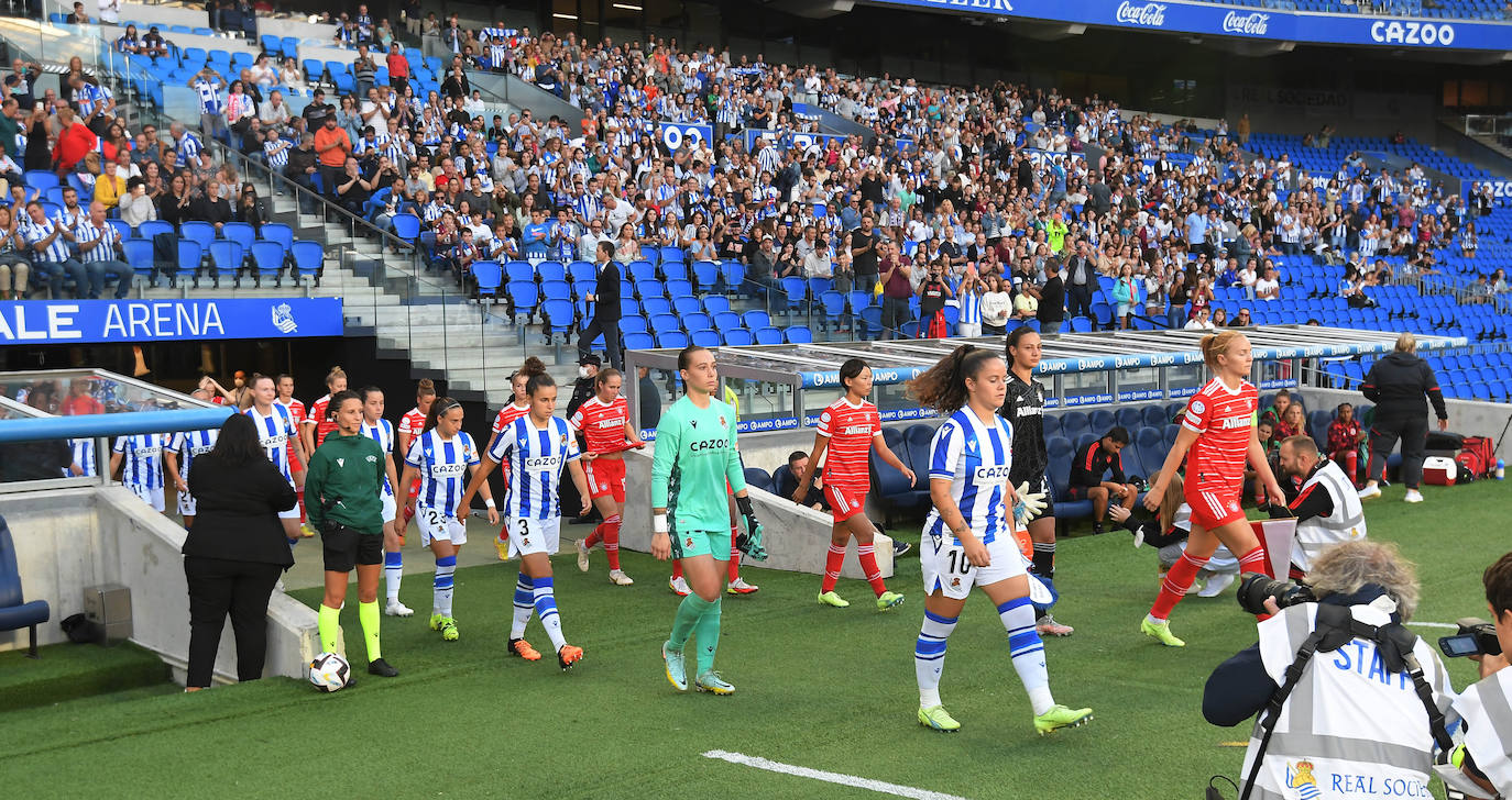 Fotos: El Real Sociedad - Bayern Munich, en imágenes