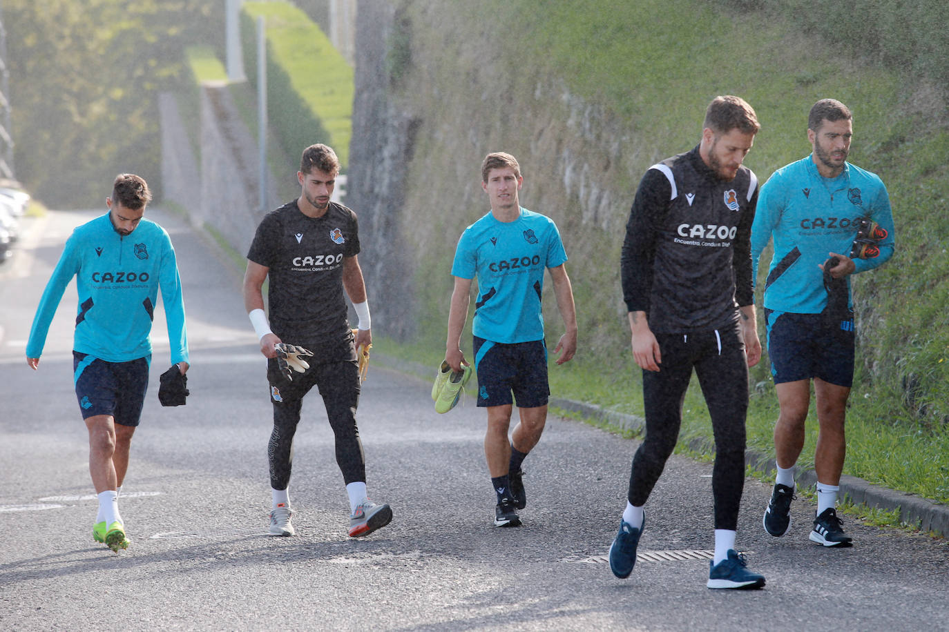 Fotos: La Real Sociedad se ejercita a puerta abierta